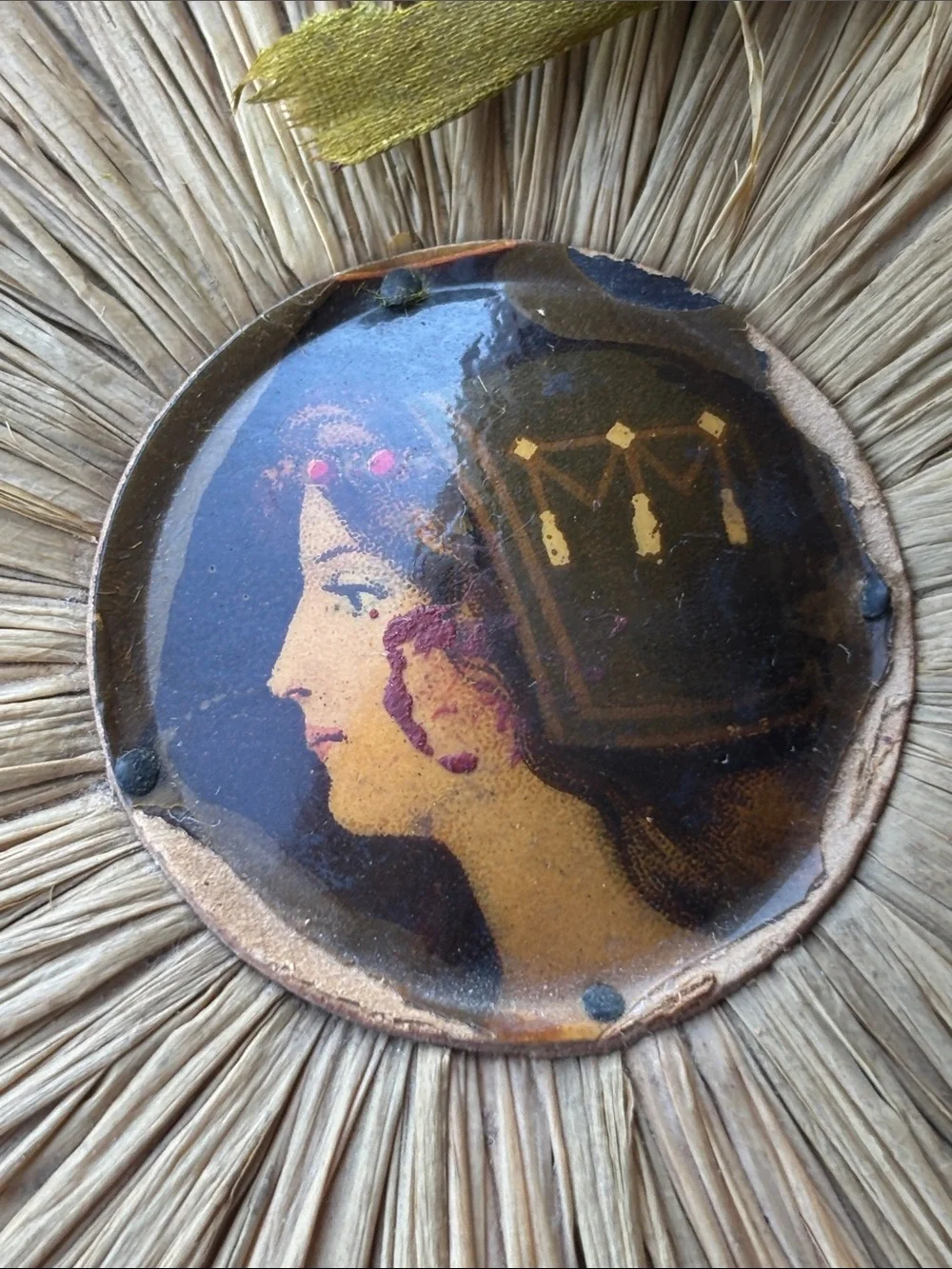 Vintage Raffia Round Trinket Sewing Box with Portrait Medallion